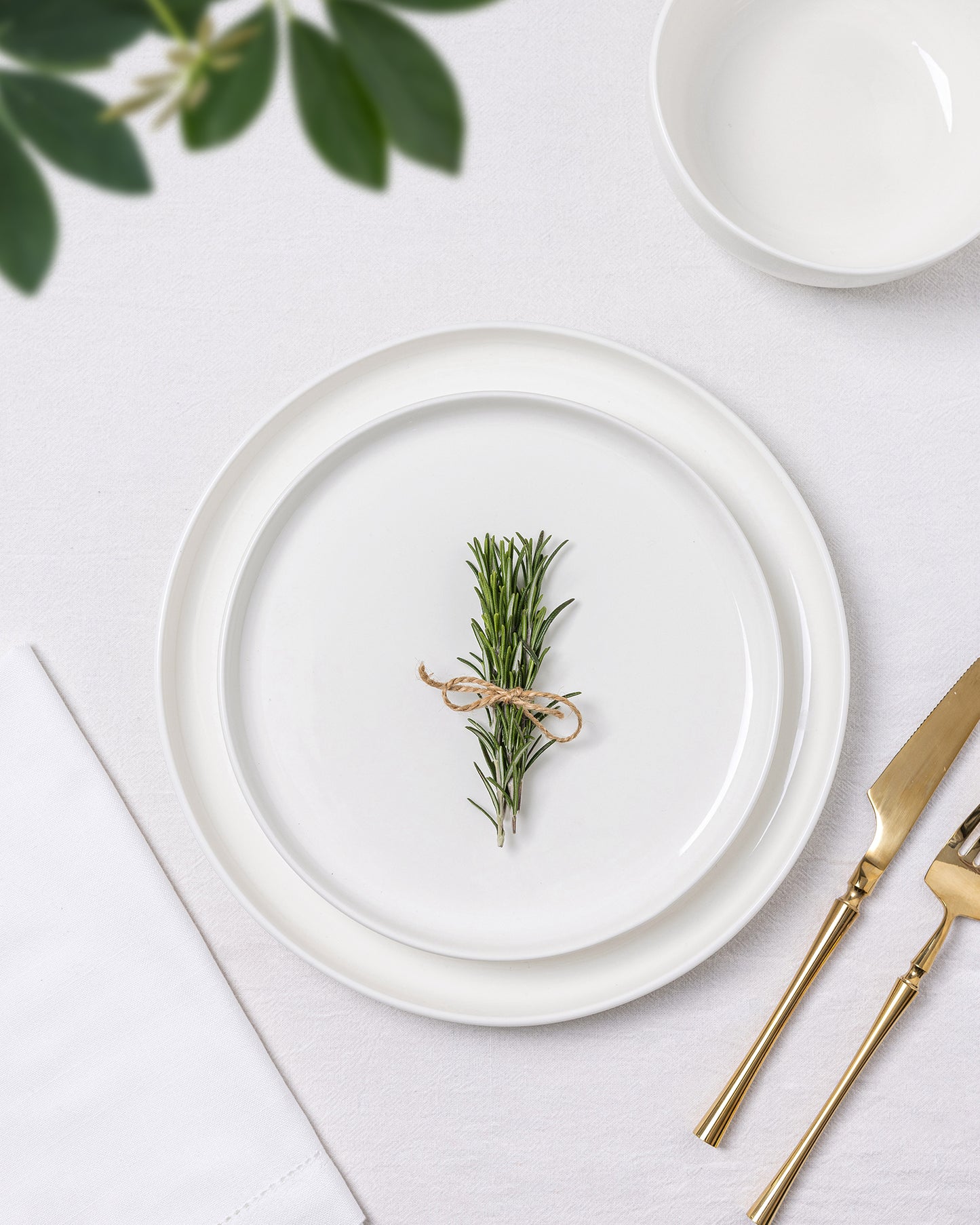 TheTerra Ceramic Dinnerware Sets for 4, 12 Pieces Porcelain Lightweight Plates and Bowls Sets, Scratch Resistant Dish Set, Oven & Microwave & Dishwasher Safe, Angel White